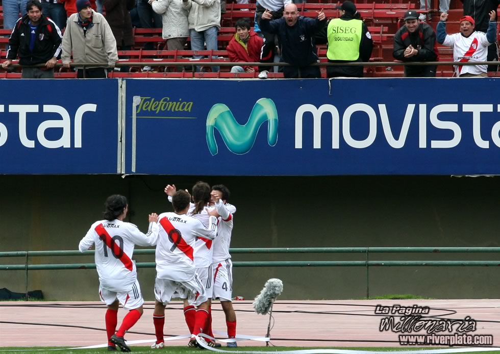 River Plate vs Lanus (AP 2007) 21