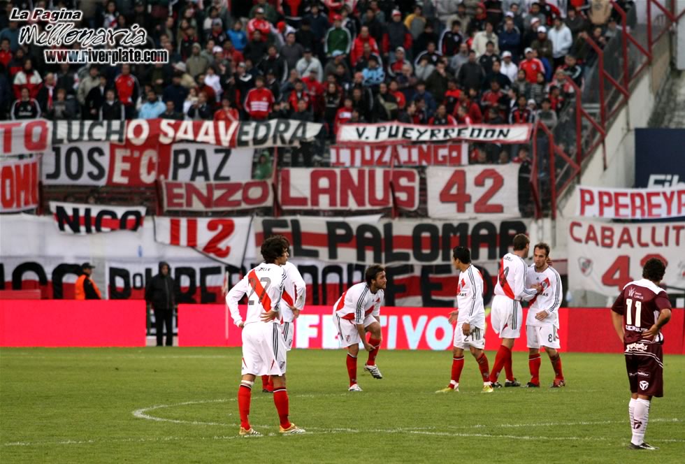 River Plate vs Lanus (AP 2007) 25