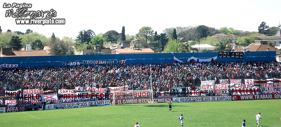 Tigre vs River Plate (AP 2007) 8