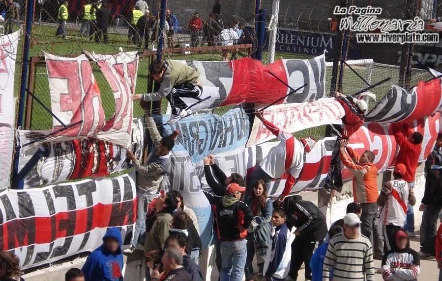 Tigre vs River Plate (AP 2007) 13