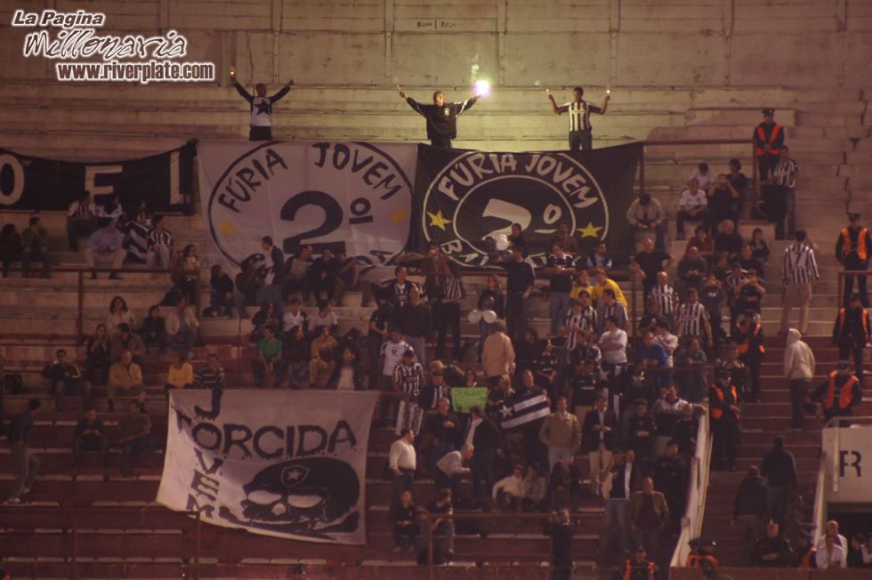 River Plate vs Botafogo (SUD 2007) 15