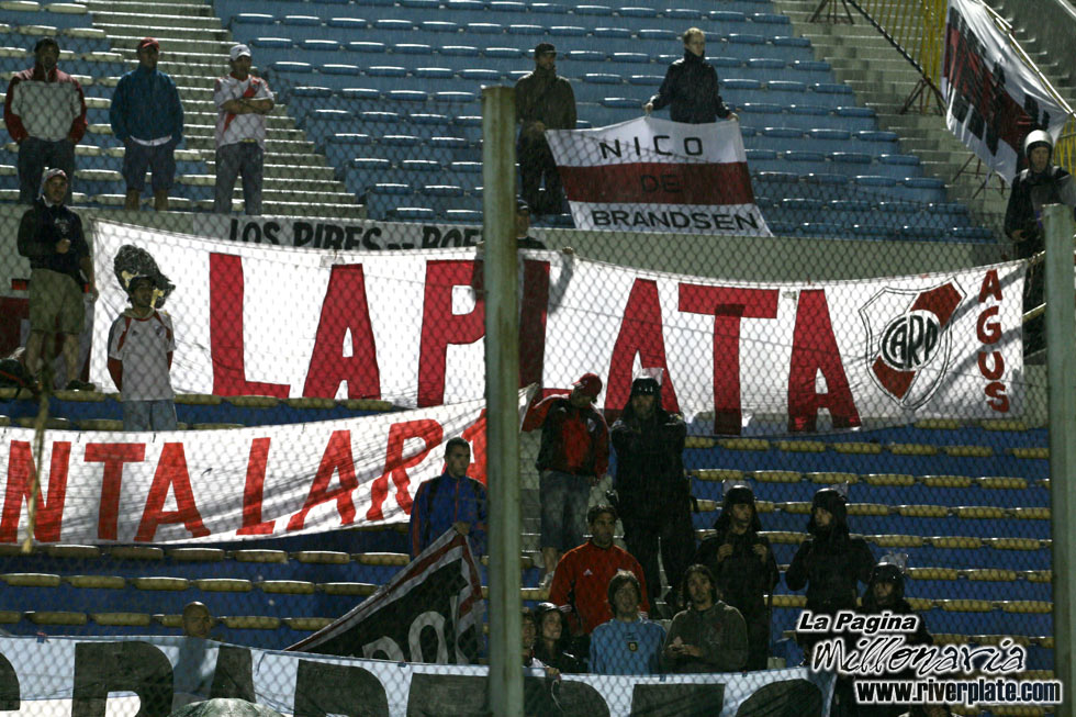 Defensor Sporting vs River Plate (SUD 2007) 27