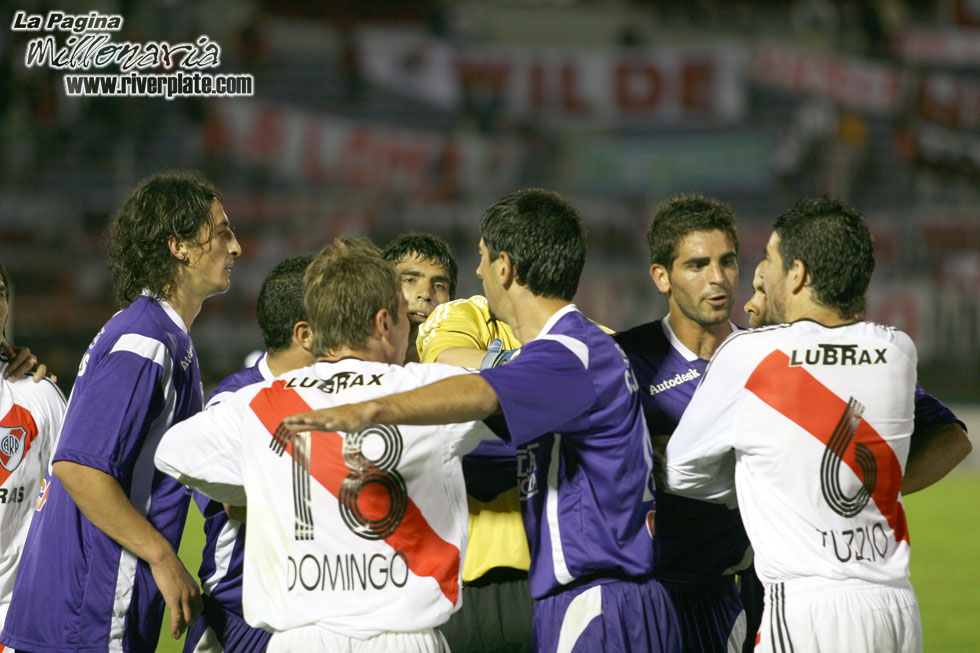 Defensor Sporting vs River Plate (SUD 2007) 39