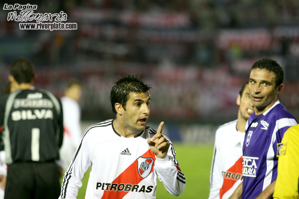 Defensor Sporting vs River Plate (SUD 2007) 43