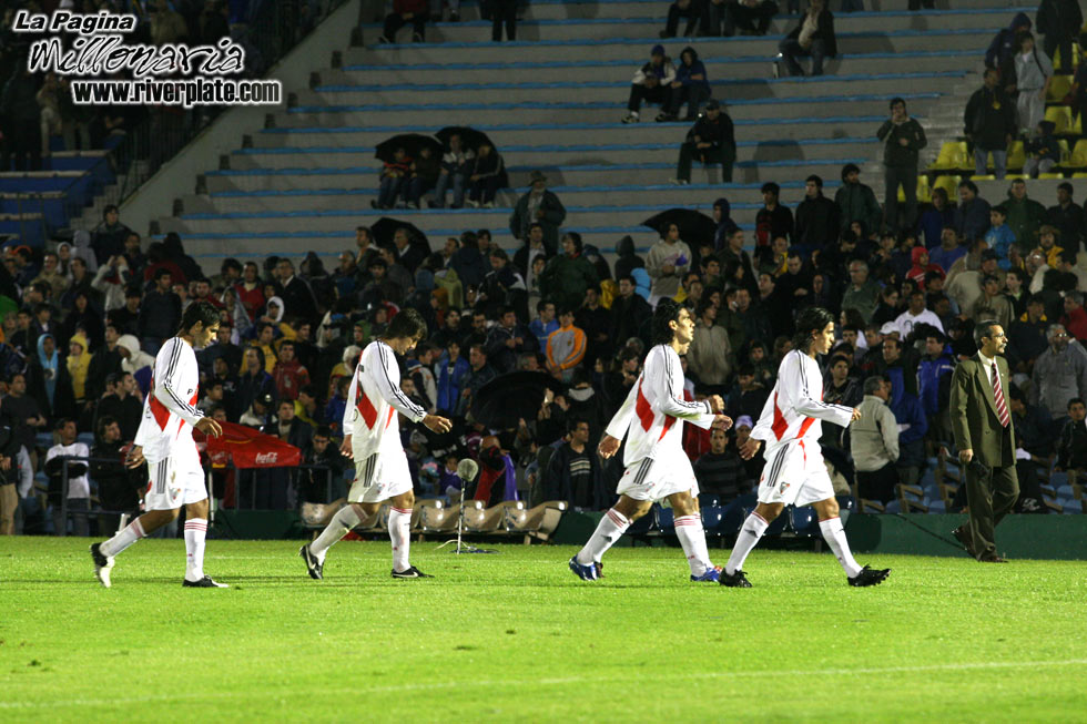 Defensor Sporting vs River Plate (SUD 2007) 45