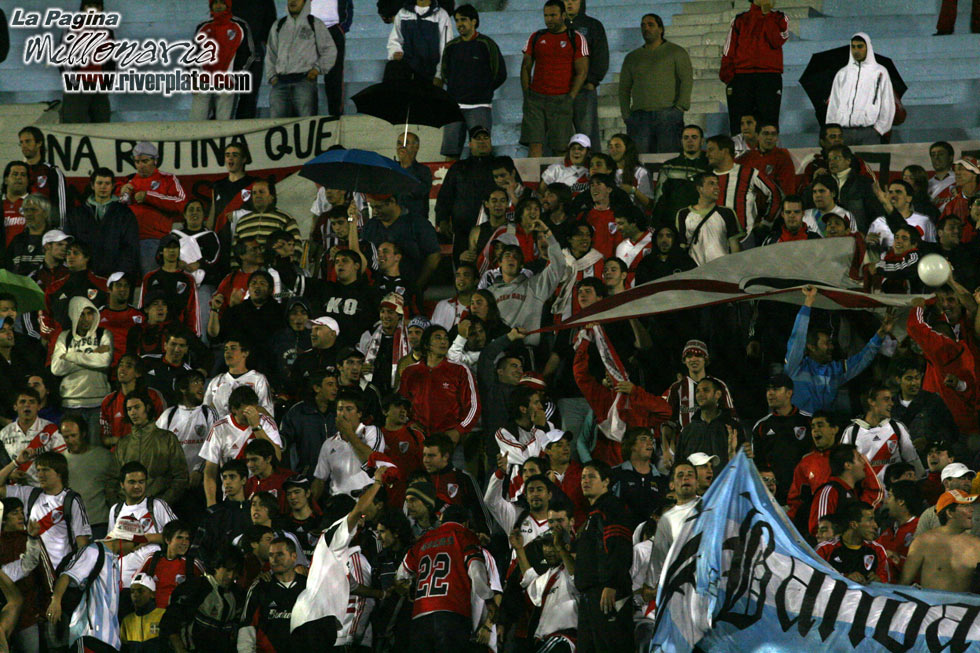 Defensor Sporting vs River Plate (SUD 2007) 55