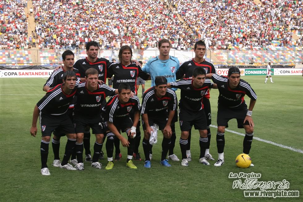 Universidad San Martín de Porres vs River Plate (LIB 2008) 9
