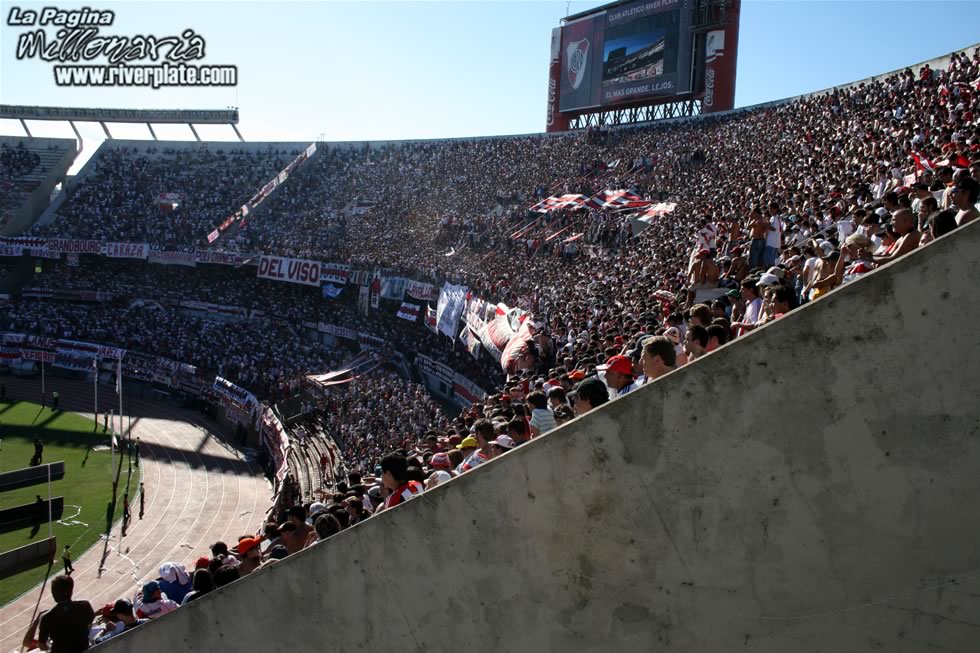 River Plate vs Racing Club (CL 2008) 40