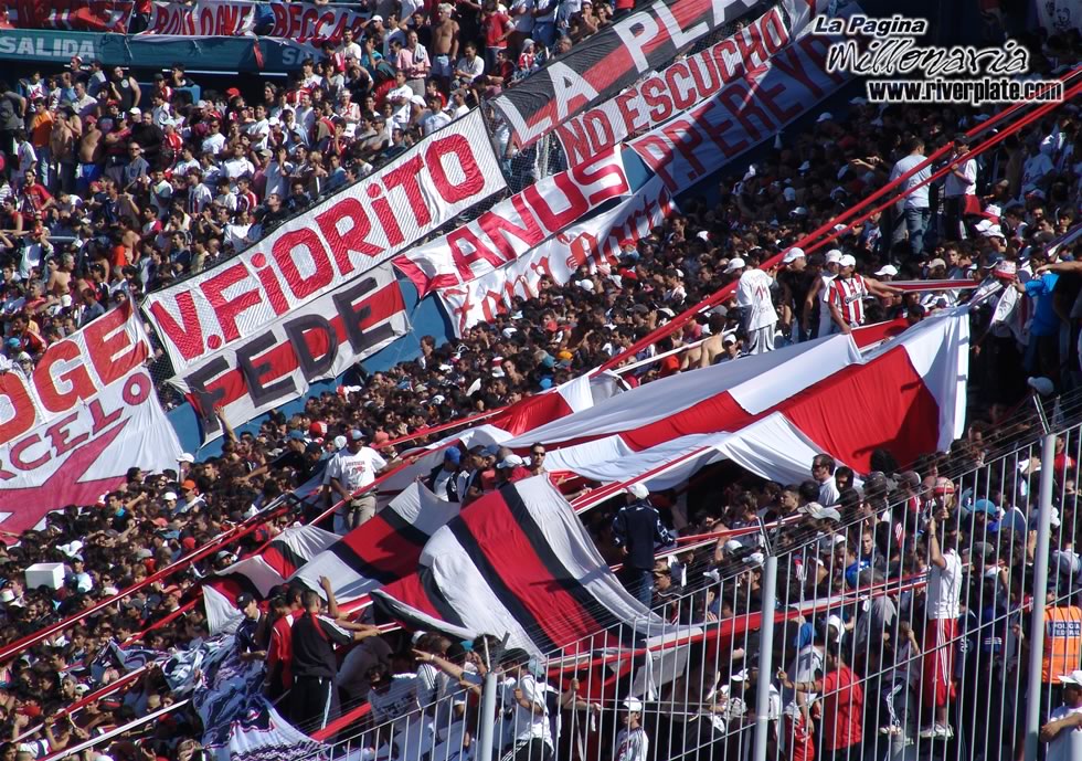 Vélez Sarsfield vs River Plate (CL 2008) 1
