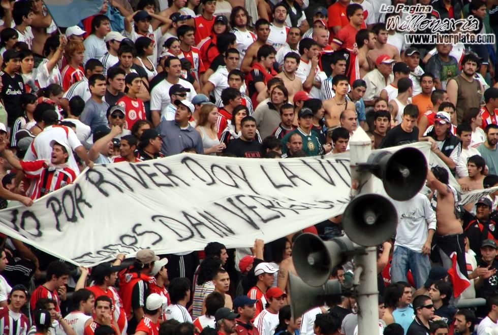 Independiente vs River Plate (CL 2008) 17