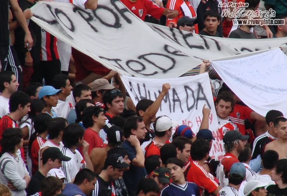 Independiente vs River Plate (CL 2008) 18