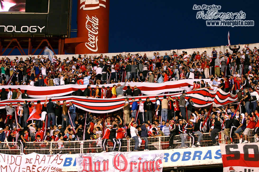 River Plate vs Defensor Sporting (SUD 08) 11