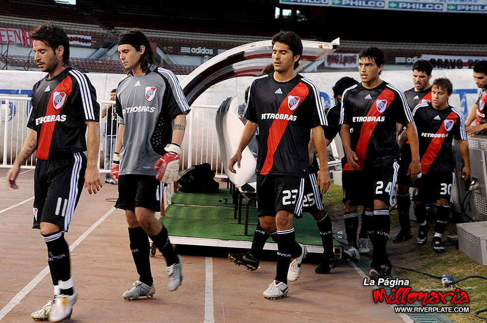 River Plate vs Huracán (AP 2008) 7